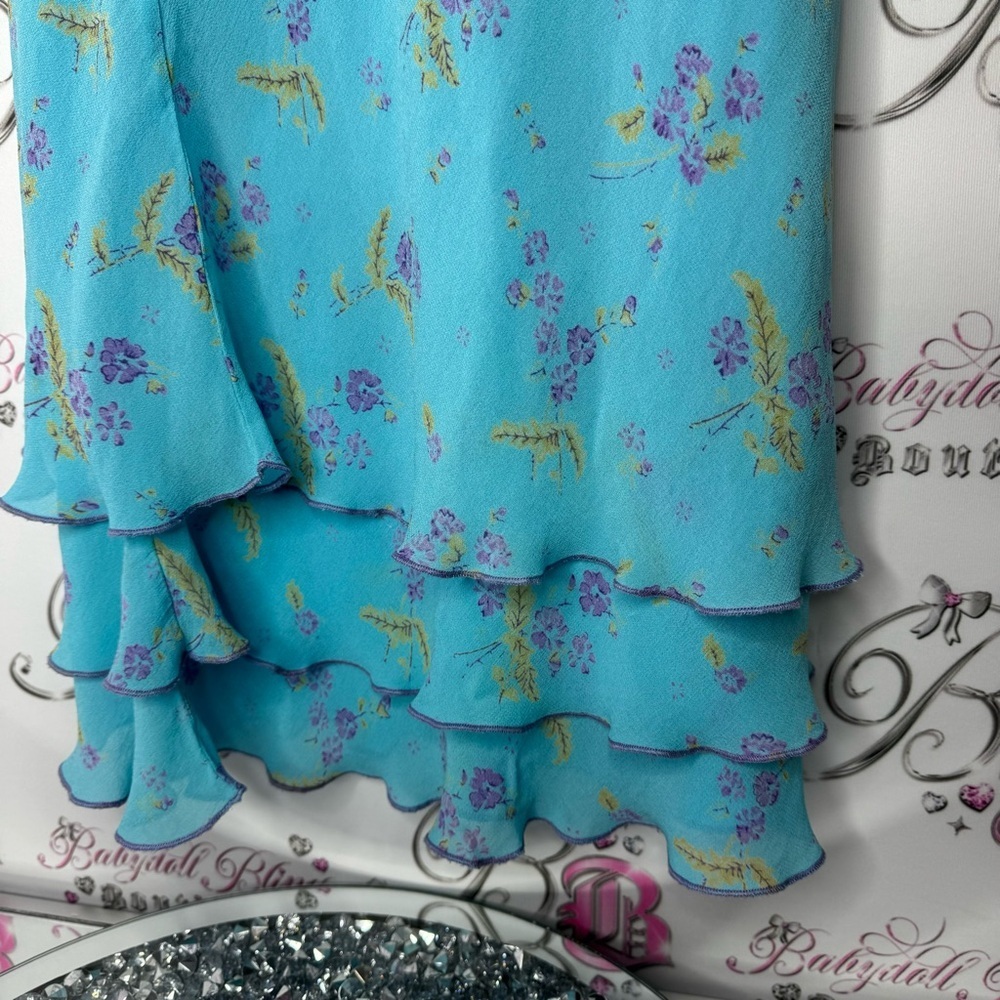 Dress vintage floral purple blue flowers ruffle tiered bottom flowy cottagecore - Picture 3 of 7
